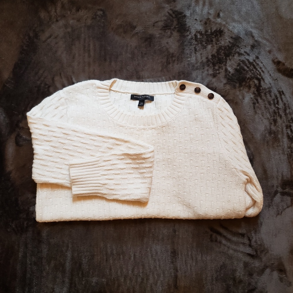 Banana Republic Cream sweater